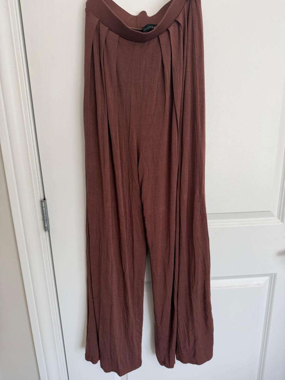 Women’s Wide-Leg Scarf top set in Deep Brown - Picture 2 of 5